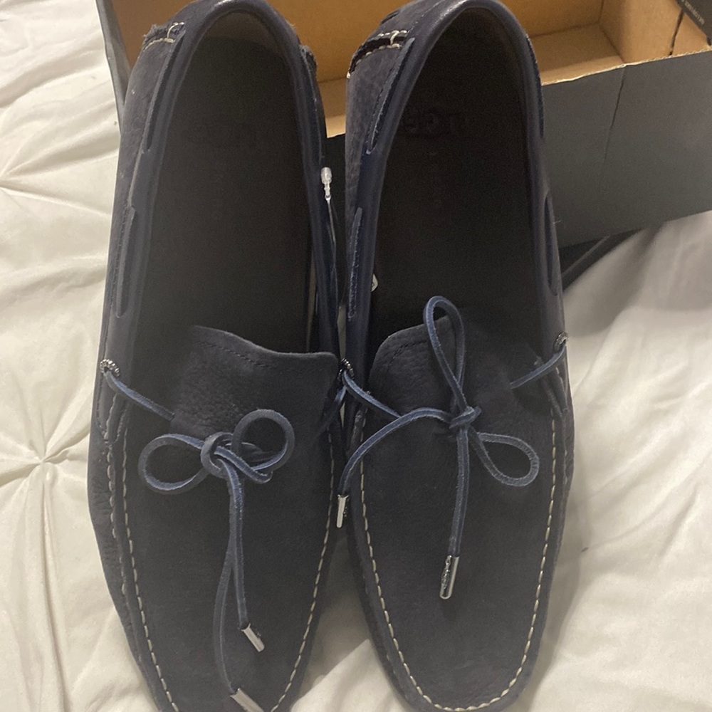 Mens Ugg Lace Slip on Navy blue size 10